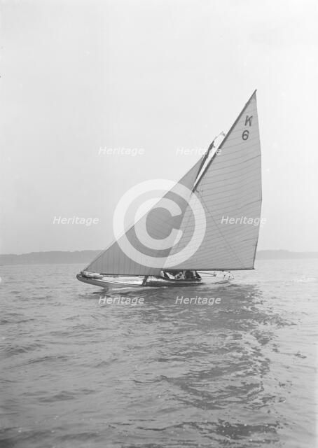 The 7 Metre Olympic class 'Quaker Girl', 1913. Creator: Kirk & Sons of Cowes.
