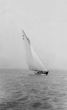 The 7 Metre sailing yacht Pinaster (K8), 1913. Creator: Kirk & Sons of Cowes