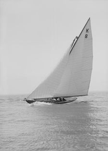 The 7 Metre yacht Pinaster (K8), 1914. Creator: Kirk & Sons of Cowes