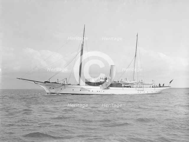 The 70 ton steam yacht 'Ombra' under way, 1914. Creator: Kirk & Sons of Cowes.