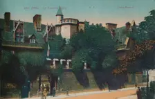 The Musée de Cluny (Cluny Museum), Paris, c1920