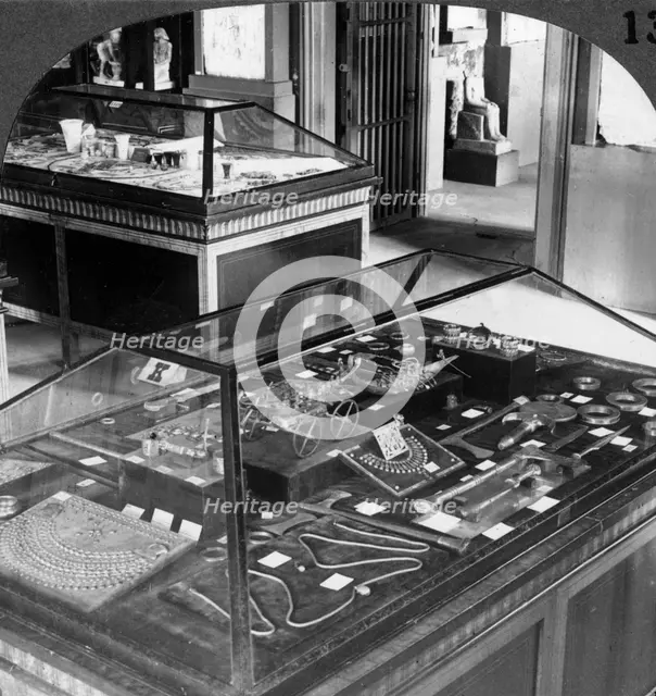 The magnificent jewellery of Queen Ahhotep (c1560BC-1530BC), Cairo Museum, Egypt, 1905.Artist: Underwood & Underwood