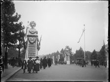 The Mall, City of Westminster, London, 1919. Creator: Katherine Jean Macfee