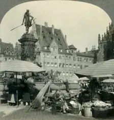 The Market and Frauenkirche Square, Nuremburg, Germany c1930s. Creator: Unknown