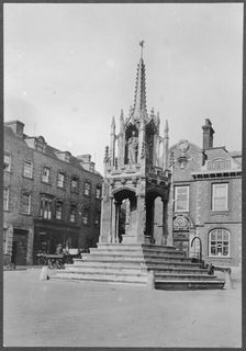 The Market Cross seen from the west, Market Square, Leighton Buzzard, Bedfordshire, 1910-1960. Creator: George R Long