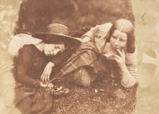 The Misses McCandlish, 1843-47. Creators: David Octavius Hill, Robert Adamson, Hill & Adamson