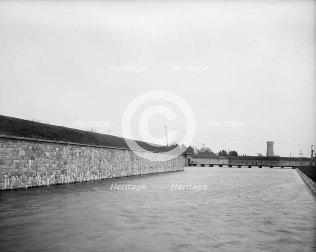 The Moat and main entrance, Fort Monroe, Va., between 1900 and 1910. Creator: Unknown.