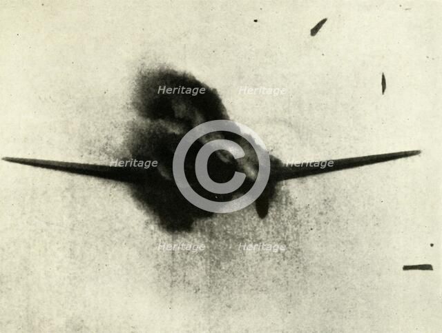 'The Moment of Victory: A Heinkel III About To Go In', 1939-1940, (1941). Creator: Unknown.