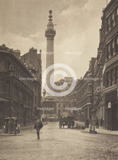The monument. From the album: Photograph album - London, 1920s. Creator: Harry Moult.