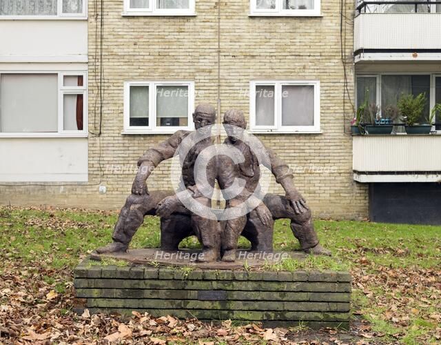 'The Neighbours', sculpture by Siegfried Charoux, Highbury Quadrant Estate, Islington, London, 2015. Artist: Chris Redgrave.