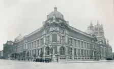 The new Victoria and Albert Museum opened on June 26th, 1909 c1909