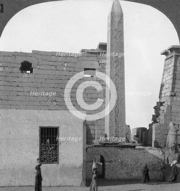 'The obelisk of Rameses II and front of Luxor Temple, Thebes, Egypt', 1905.Artist: Underwood & Underwood