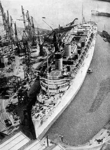 The ocean liner RMS Queen Mary Clydebank, Glasgow, 1934 (1935).Artist: John Brown & Company