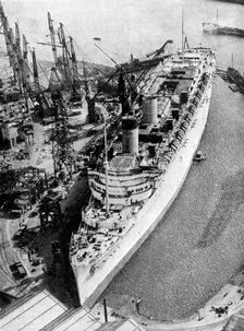 The ocean liner RMS Queen Mary Clydebank, Glasgow, 1934 (1935).Artist: John Brown & Company