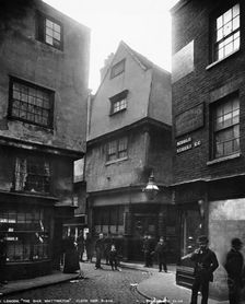 The Old Dick Whittington public house at 24 Cloth Fair, London, 1890s. Creator: Augustin Rischgitz