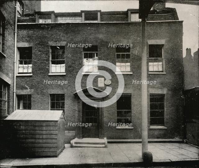 'The Old Farm-House at Tottenham Court Road', c1913. Artist: Unknown.
