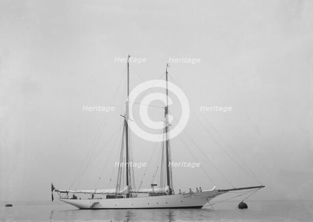 The auxiliary schooner 'Elizabeth' at anchor. Creator: Kirk & Sons of Cowes.