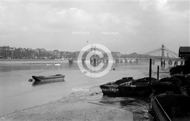 The Albert Bridge, Chelsea Embankment, London, c1945-c1965. Artist: SW Rawlings