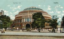 The Albert Hall, London c1910