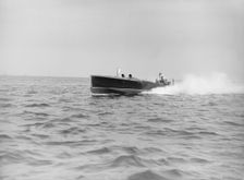 The American hydropane Disturber III 1913. Creator: Kirk & Sons of Cowes