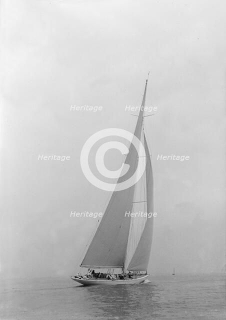 The American J-Class yacht 'Yankee', 1935. Creator: Kirk & Sons of Cowes.