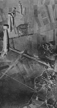 The Americans Lend a Hand 1940-1942, (1943)