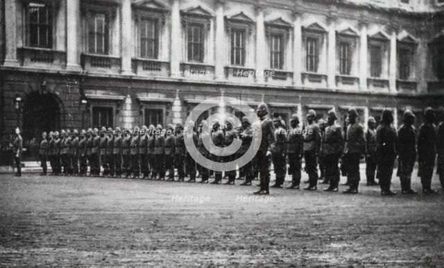 The Artists' Rifles in the courtyard  of Burlington House, c1884. Creator: Unknown.