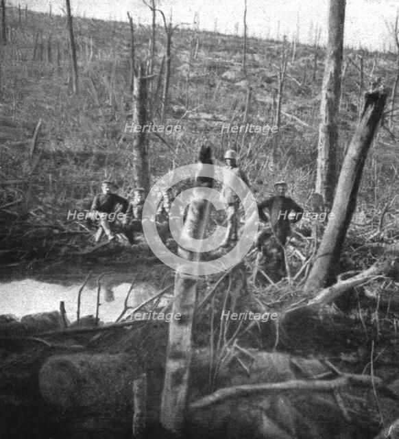 The Battle of La Malmaison; Before our artillery preparation: German soldiers..., 1917. Creator: Unknown.