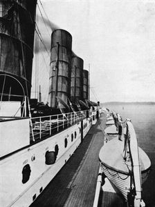 The boat deck of the Lusitania, showing lifeboats 1915