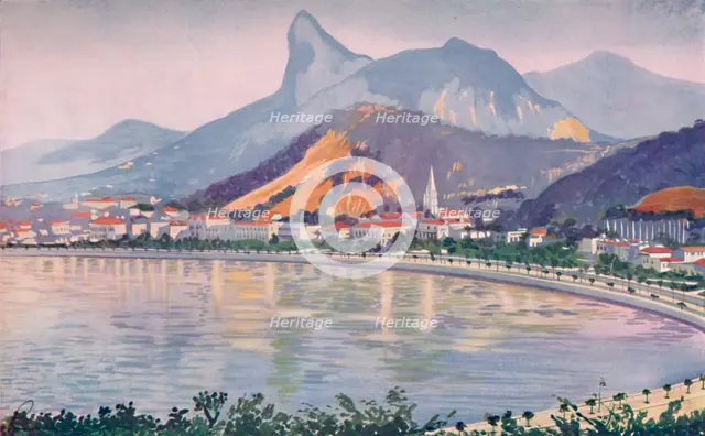 'The Botafogo portion of Rio's Bay-side Avenue, overlooked by Corcovado Mountain', 1914. Artist: Unknown.