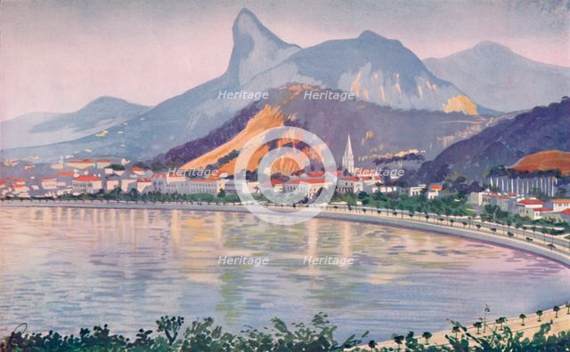 'The Botafogo portion of Rio's Bay-side Avenue, overlooked by Corcovado Mountain', 1914. Artist: Unknown.
