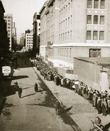 The breadline, a visible sign of poverty during the Great Depression, USA, 1930s