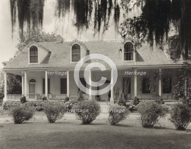 The Briars, Natchez vic., Adams County, Mississippi, 1938. Creator: Frances Benjamin Johnston.