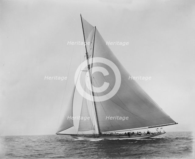 The cutter 'Shamrock' sailing close-hauled. Creator: Kirk & Sons of Cowes.