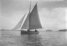 The cutter Sophie sailing upwind. Creator: Kirk & Sons of Cowes