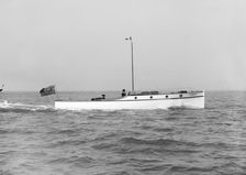 The cabin cruiser Minnehaha 1914. Creator: Kirk & Sons of Cowes