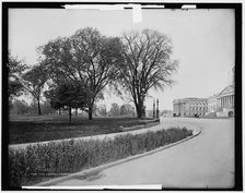The Capitol, Washington, D.C., between 1880 and 1901. Creator: Unknown