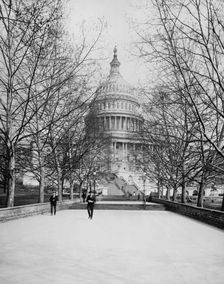 The Capitol, Washington, D.C., c.between 1910 and 1920. Creator: Unknown