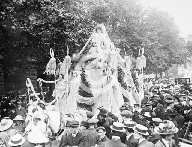 The 'Car Empire' on the Women's Coronation Procession, 17th June 1911. Artist: Unknown