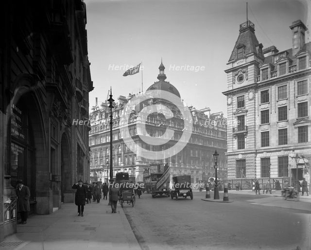 The Carlton Hotel, Haymarket, Westminster, London, 1920. Artist: Bedford Lemere and Company