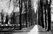 The Cathedrals of England: Winchester Cathedral, 1895. Creator: Francis Frith & Co