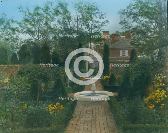 "The Causeway," James Parmelee house, 3100 Macomb Street, Washington, D.C., 1919. Creator: Frances Benjamin Johnston.