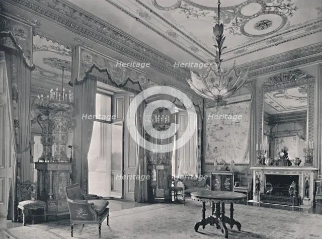 'The Centre Room, Buckingham Palace, South-East Corner', 1939. Artist: Unknown.