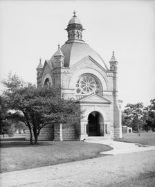 The Chapel, Forest Lawn Cemetery, Saginaw, Mich., between 1900 and 1910. Creator: Unknown