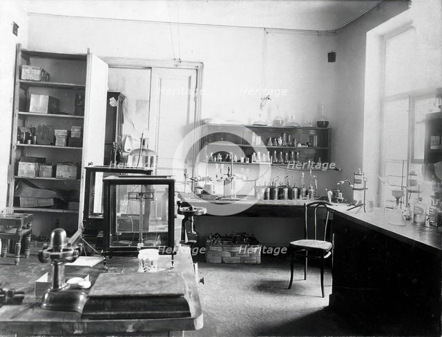 The chemical room in the Physiology Department at the Imperial Institute of Experimental..., 1904. Creator: Unknown.