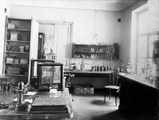 The chemical room in the Physiology Department at the Imperial Institute of Experimental..., 1904. Creator: Unknown