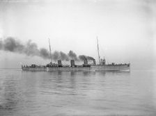 The Chilean Destroyer Almirante Lynch under way, 1913. Creator: Kirk & Sons of Cowes
