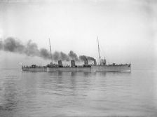 The Chilean Destroyer Almirante Lynch under way, 1913. Creator: Kirk & Sons of Cowes