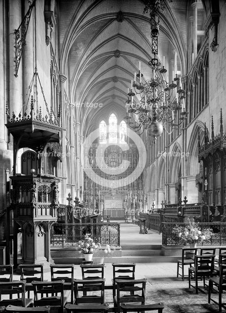 The choir of Southwark Cathedral, London, 1955. Artist: Herbert Felton