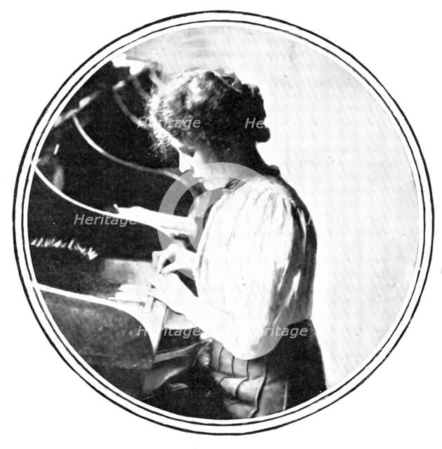 The cigarette-maker: filling, 1909. Creator: Unknown.